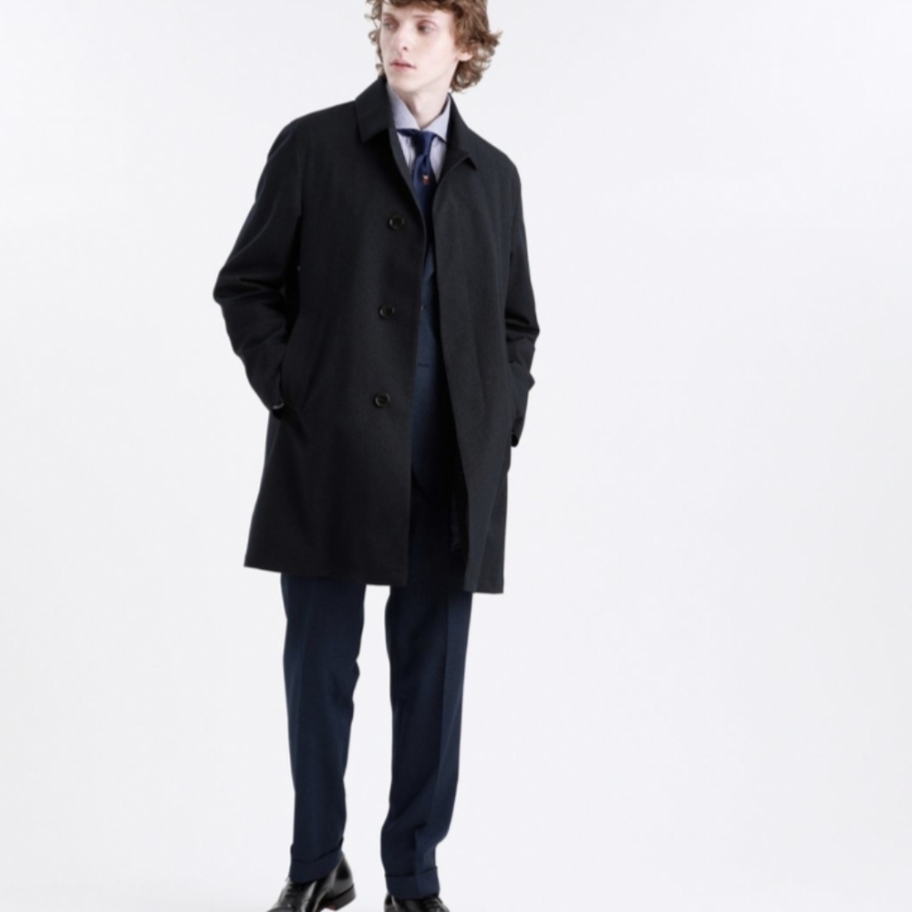 Mackintosh Philosophy Mens Dark Blue travel blazer/jacket, Size 40